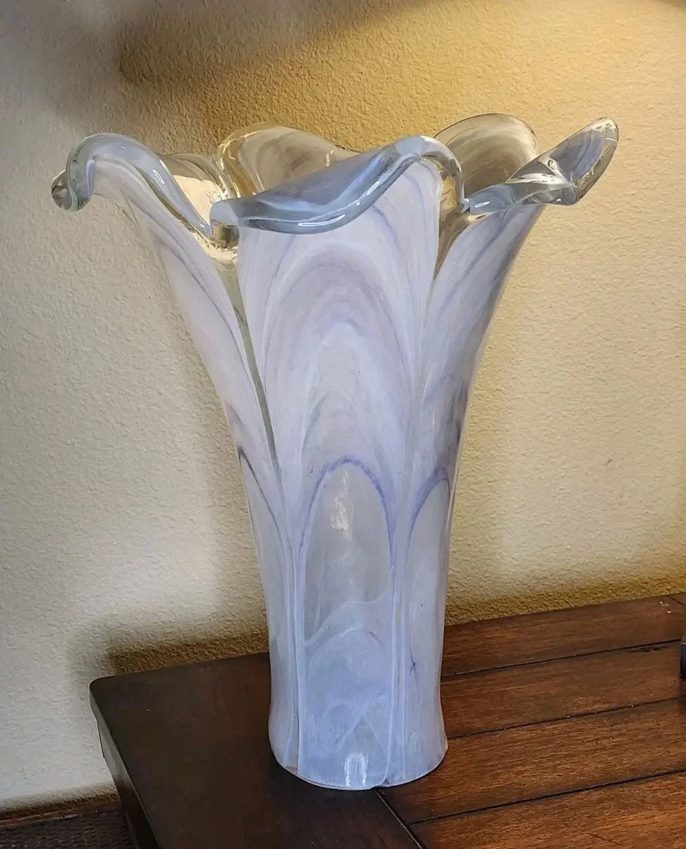 NEW Ruffled Top MURANO Italian Blown Art Glass Swung Vase Purple White Swirl 15
